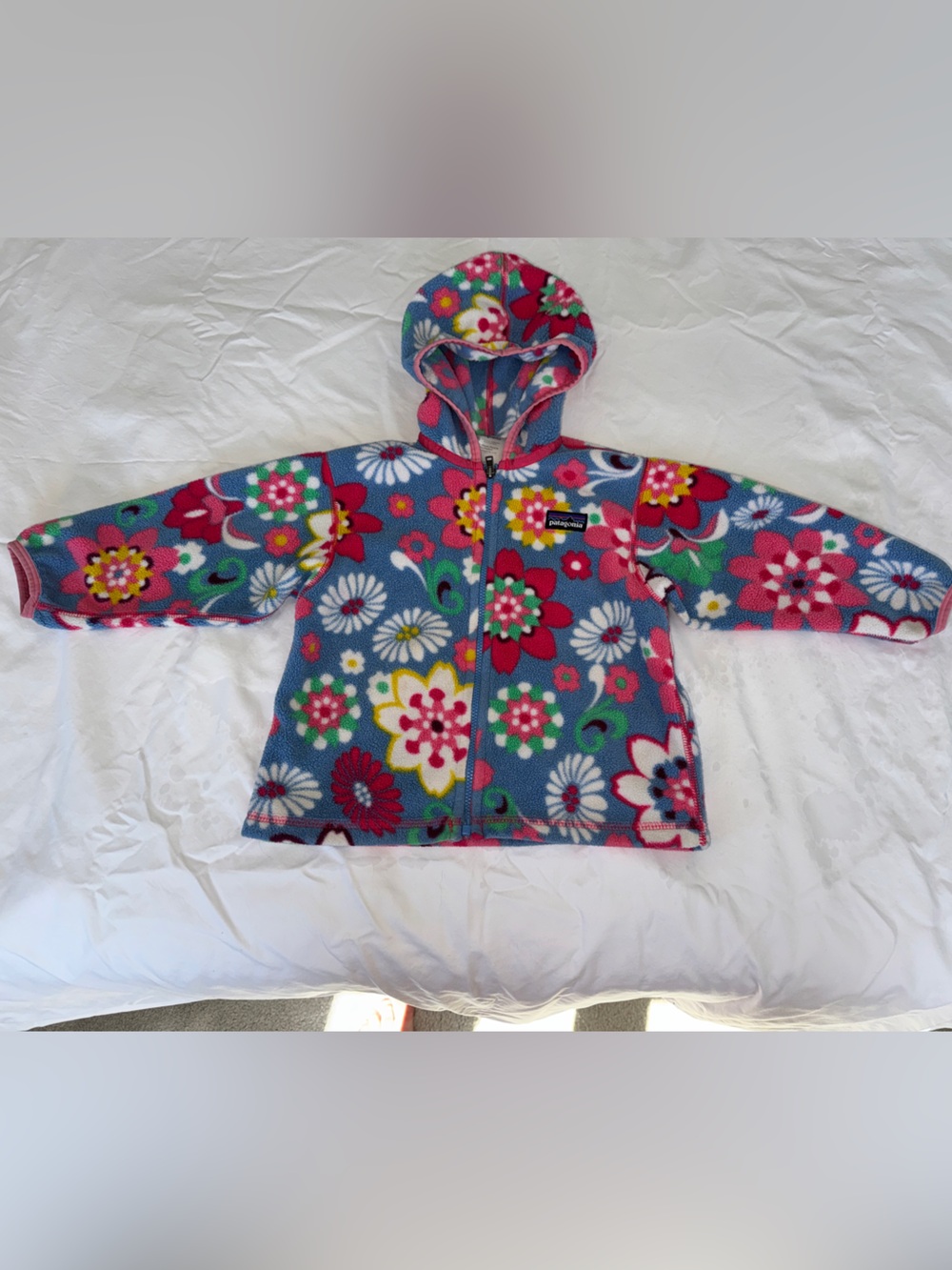 Patagonia Baby Synchilla Floral Fleece Hoodie – Size 2T